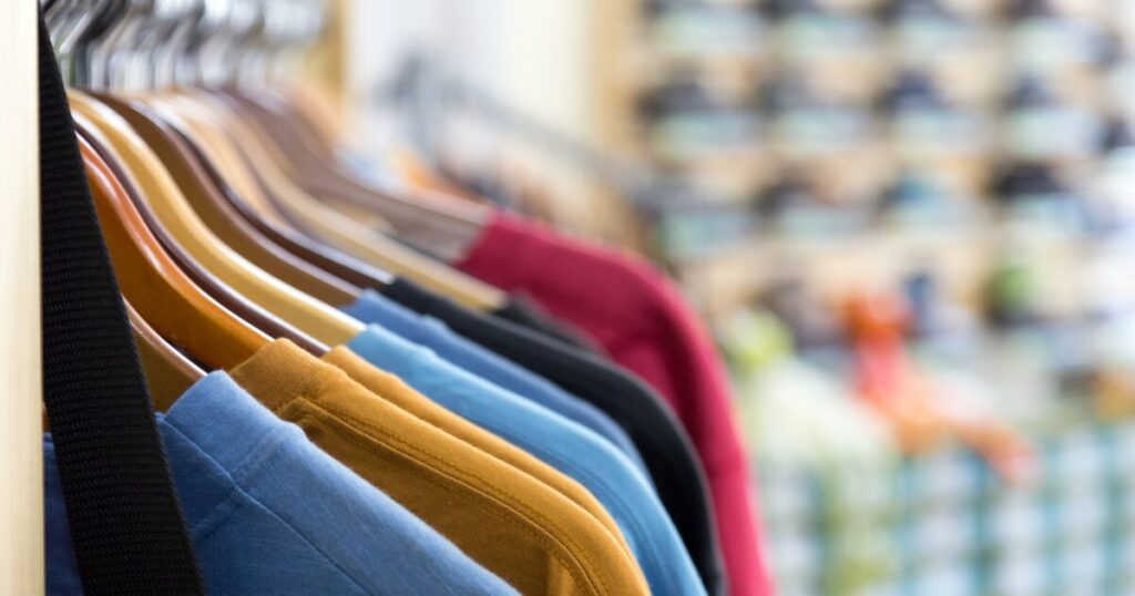 アパレルショップの来店促進に！ノベルティ水のブランド訴求活用術